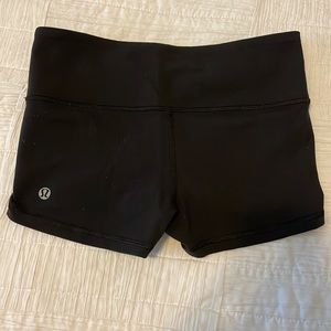 Lululemon wunder short full on luon, black size 6